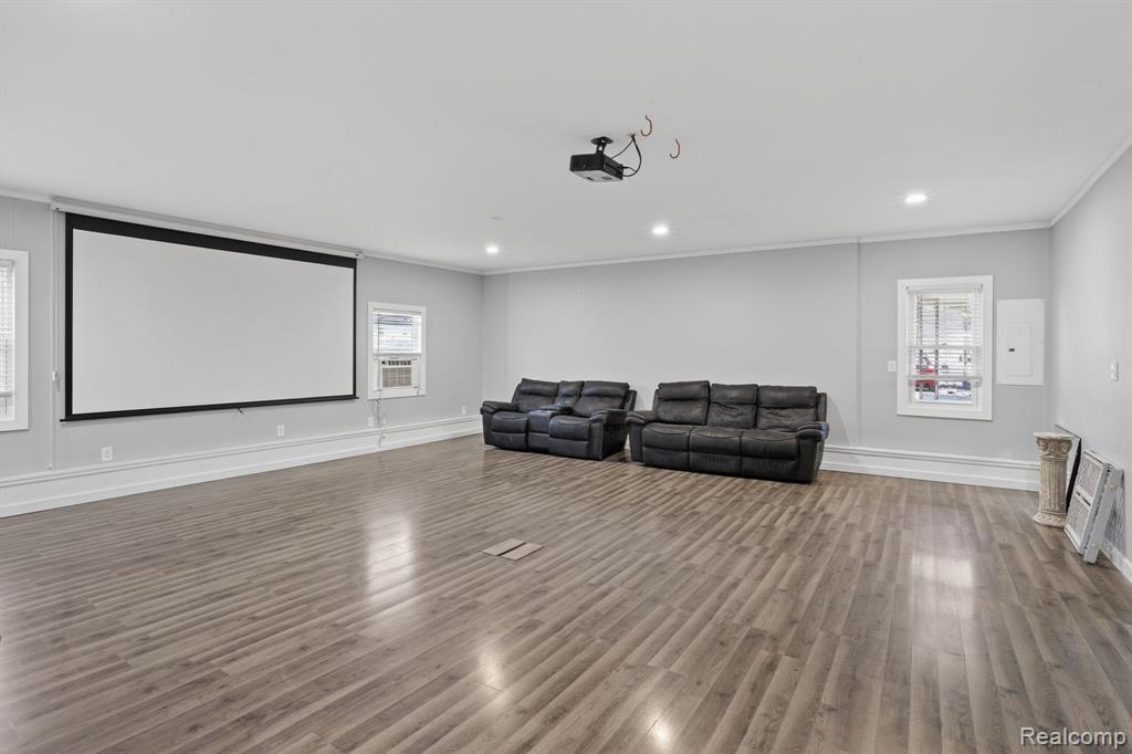 200 North River Road Saginaw, MI 48609 - Photo 15 of 50
