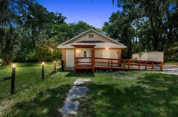 $465,000 | 1921 Northeast 8th Road, Ocala, FL 34470