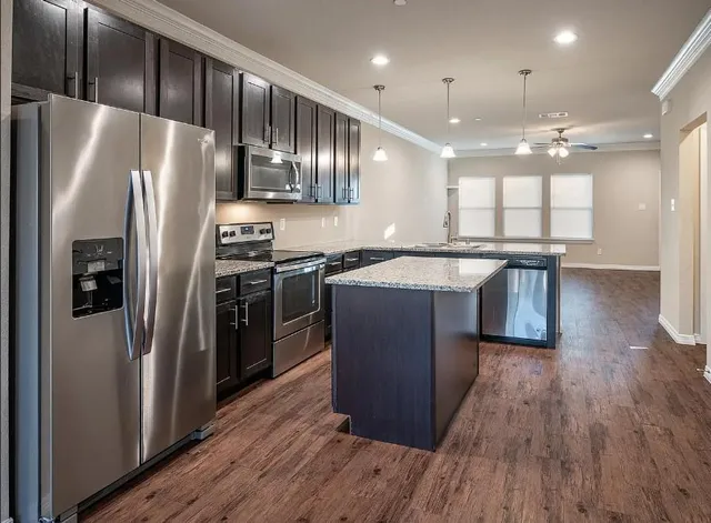 $2,000 | 2704 Vine Court, Denton, TX 76209