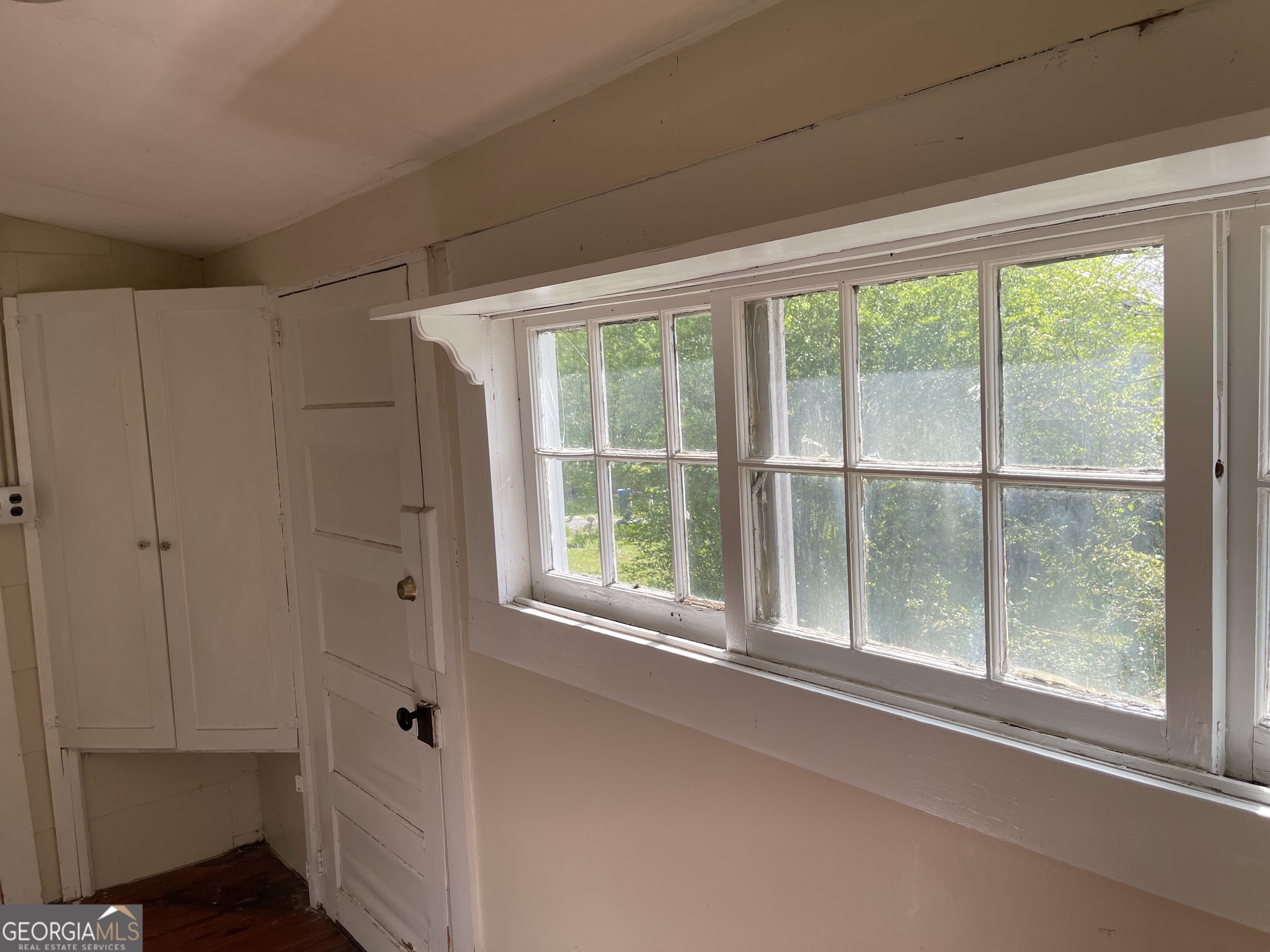 6505 23rd Avenue Valley, AL 36854 - Photo 10 of 49 a view of an empty room with a window