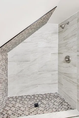 $348,000 | 7633 South Eberhart Avenue, Chicago, IL 60619