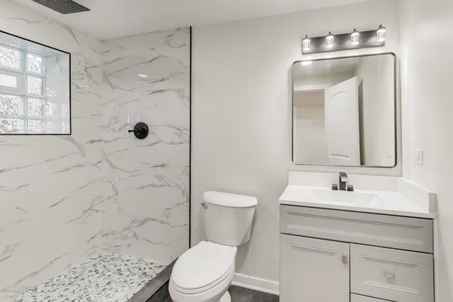 $348,000 | 7633 South Eberhart Avenue, Chicago, IL 60619