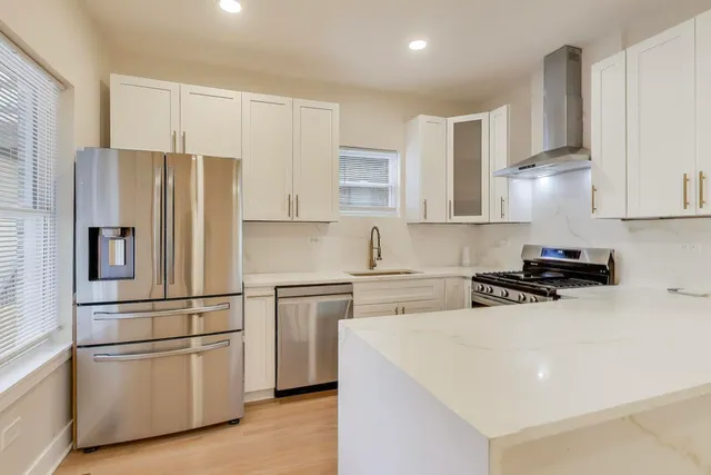 $348,000 | 7633 South Eberhart Avenue, Chicago, IL 60619