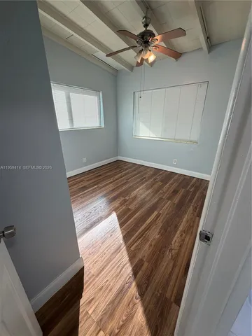 a view of empty room with window