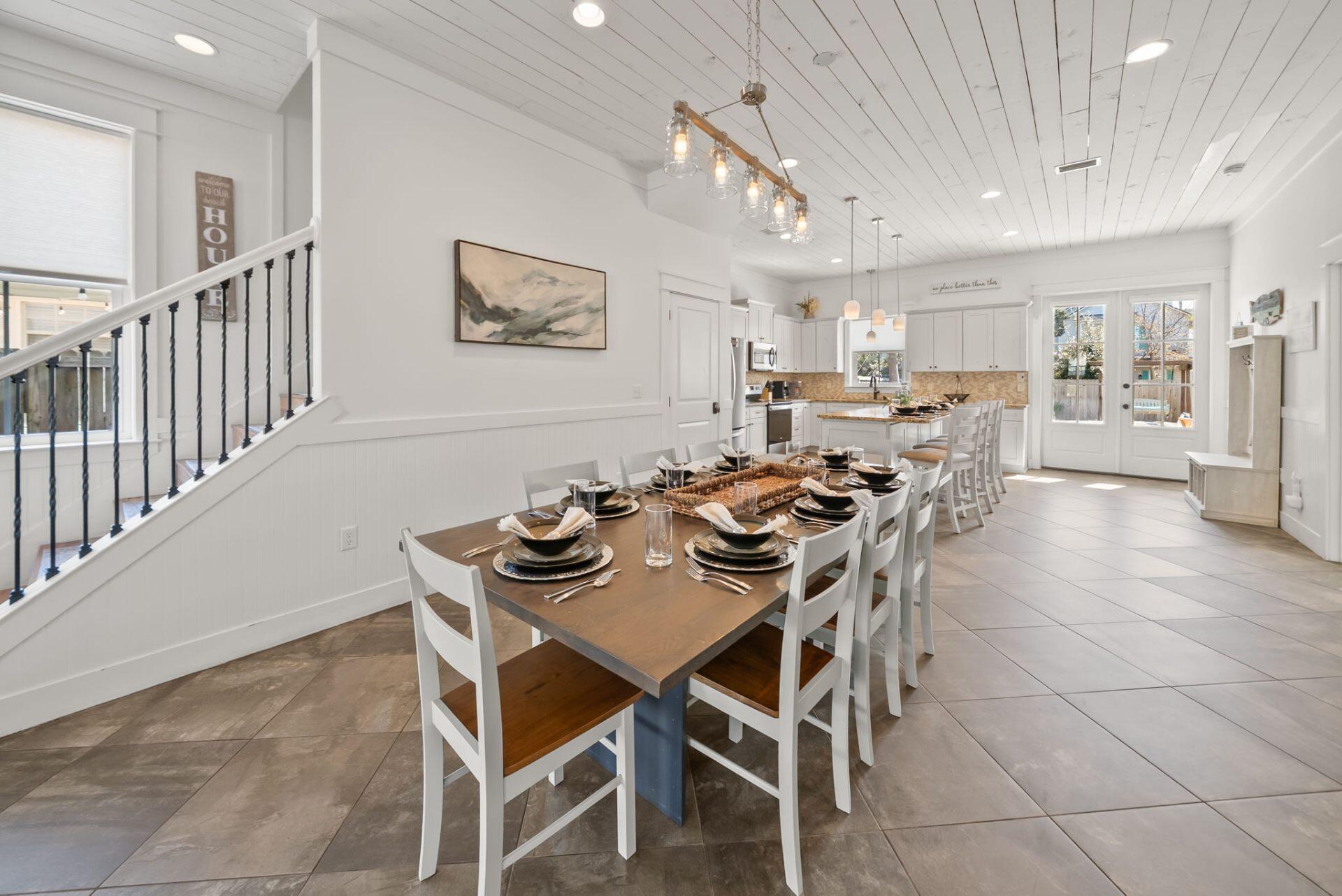 85 Cobia Street Destin, FL 32541 - Photo 28 of 59 30-dining-area-destin-beach-house