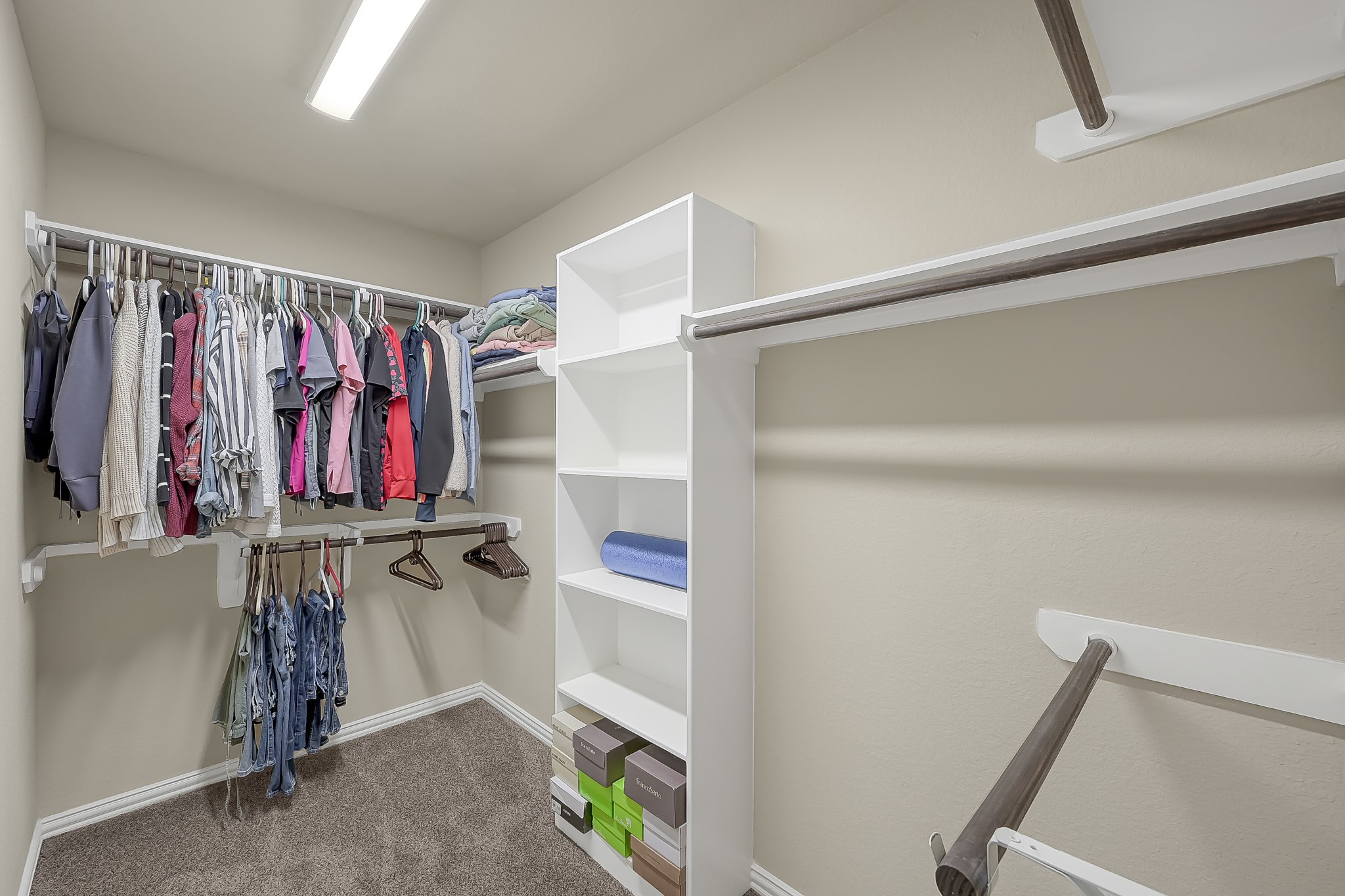 31711 Morning Ridge Lane Spring, TX 77386 - Photo 27 of 44 Walk in closet with extra storage space