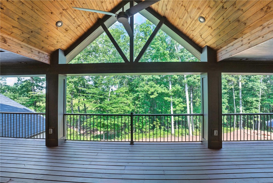 581 Paramount Drive Seneca, SC 29678 - Photo 32 of 41