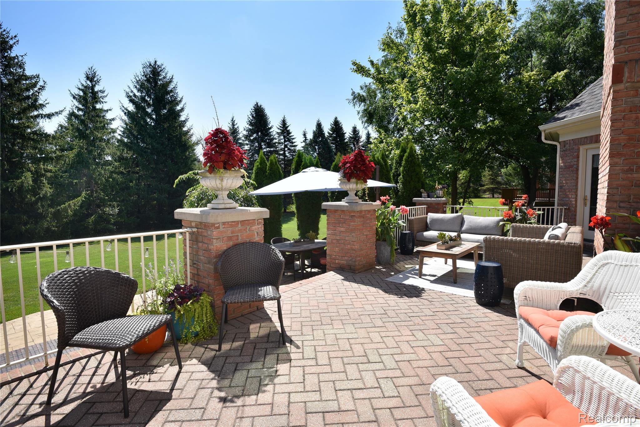 4929 Crestone Way Rochester, MI 48306 - Photo 15 of 60 4929 Crestone Way_13.JPG