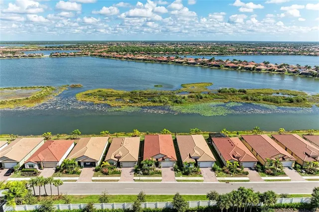 $724,900 | 576 Ravello Boulevard, Nokomis, FL 34275