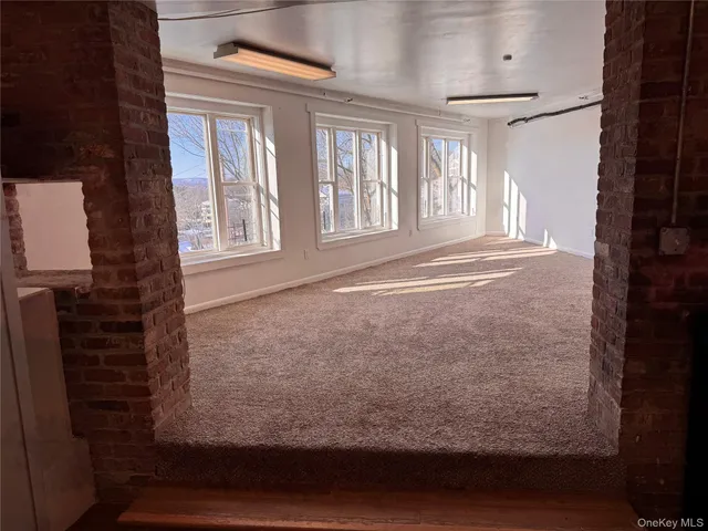 $1,700 | 175 Main Street, Unit 2R, Ossining, NY 10562