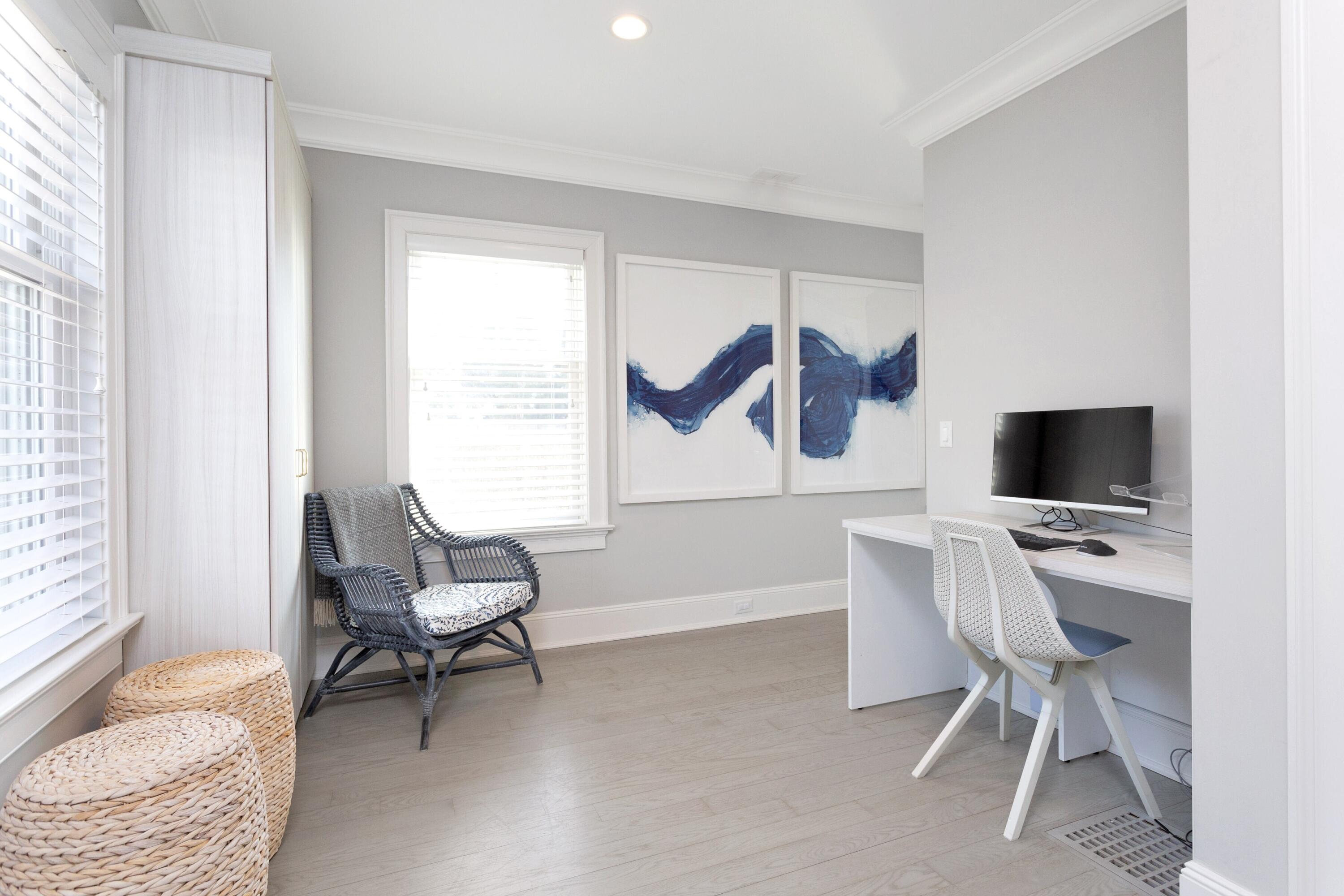 71 Rowayton Avenue, Unit 7 Rowayton, CT 06853 - Photo 24 of 31 a living room with furniture and a flat screen tv