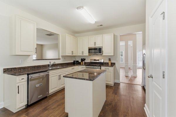 4925 Locherby Drive Fairburn, GA 30213 - Photo 18 of 85