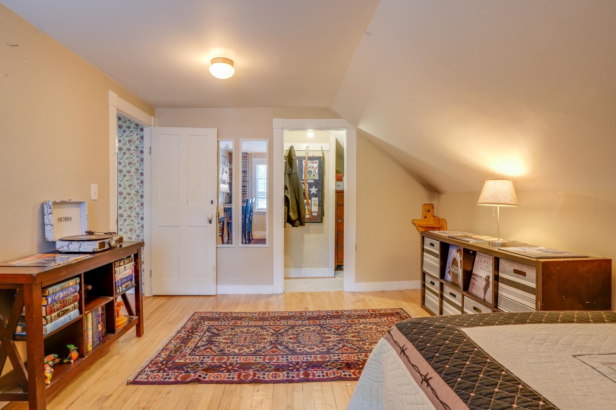 341 South Main Street Northfield, VT 05663 - Photo 17 of 40