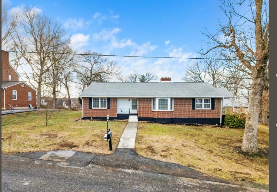 215 Overhill Road Christiansburg, VA 24073 - Photo 75 of 76 Gallery Image 75