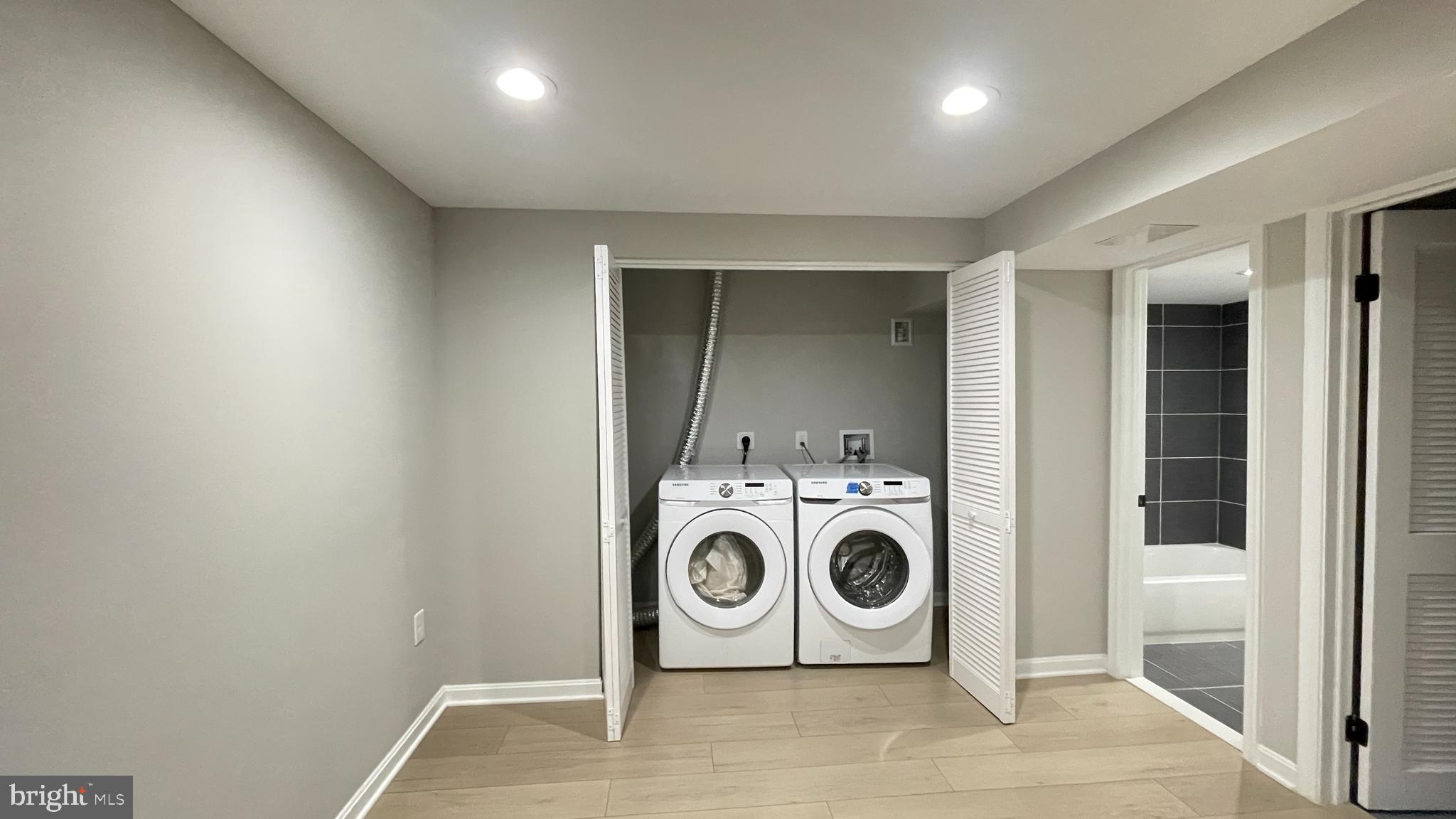 9207 Antelope Place Springfield, VA 22153 - Photo 37 of 45 Laundry