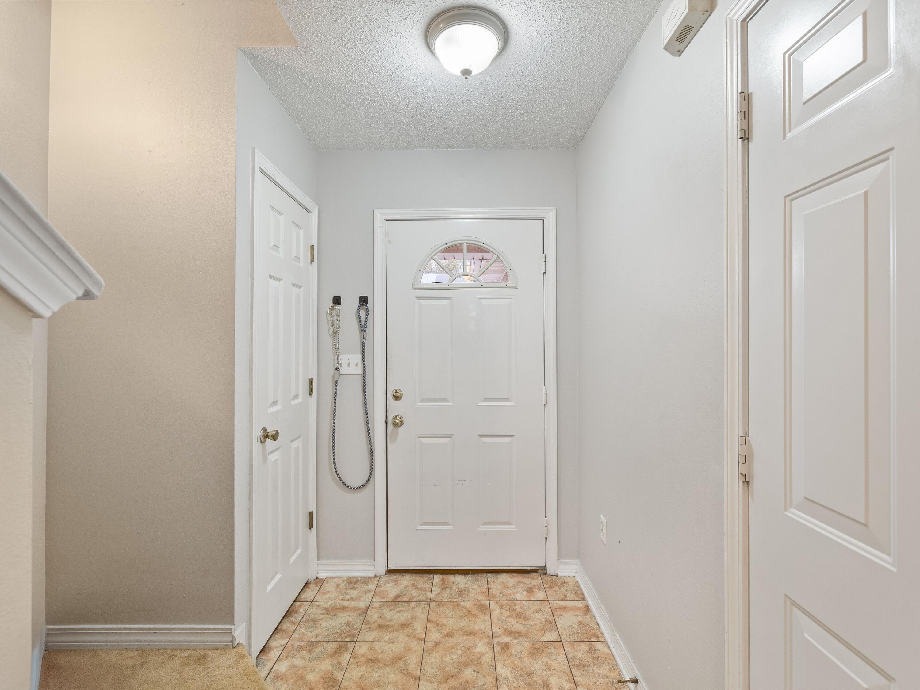 477 Keystone Road Mary Esther, FL 32569 - Photo 3 of 19 a view of room