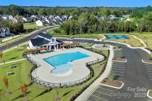 $466,990 | 3008 Bramble Hedge Drive, Unit 3272, Indian Trail, NC 28079