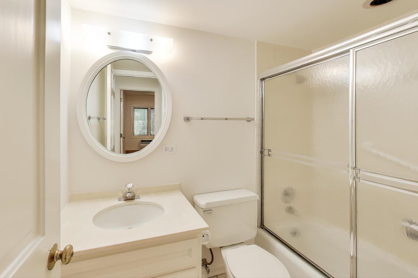 1015 Deerfield Road, Unit 135 Deerfield, IL 60015 - Photo 10 of 14