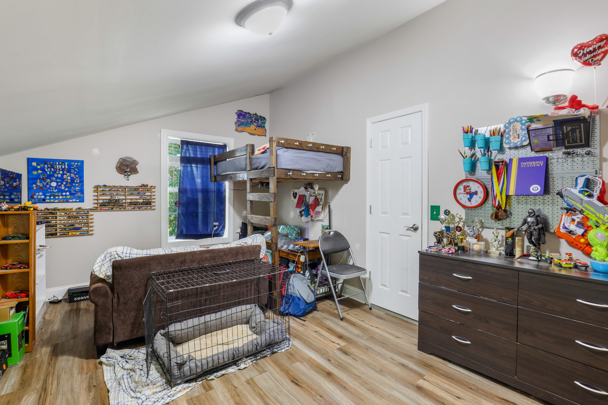 1073 Rector Lane Springfield, TN 37172 - Photo 22 of 25 a room with furniture and a dresser