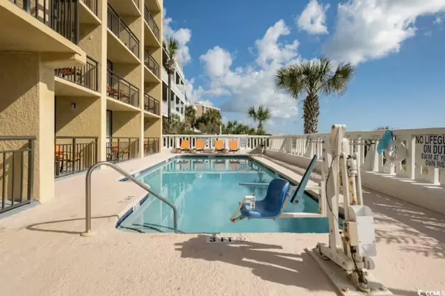 $1,800 | 1522 South Ocean Boulevard, North Myrtle Beach, SC 29582