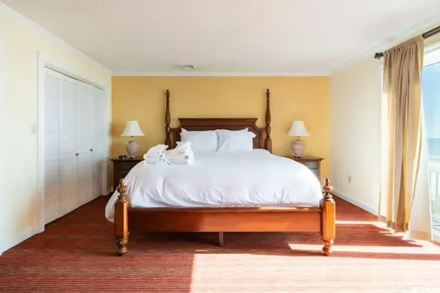 $1,800 | 1522 South Ocean Boulevard, North Myrtle Beach, SC 29582