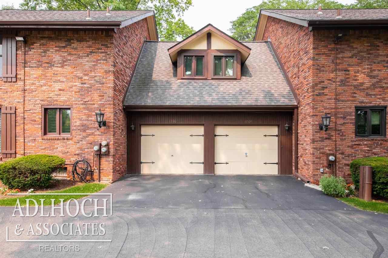 1700 Vernier Road Grosse Pointe Woods, MI 48236 - Photo 31 of 38