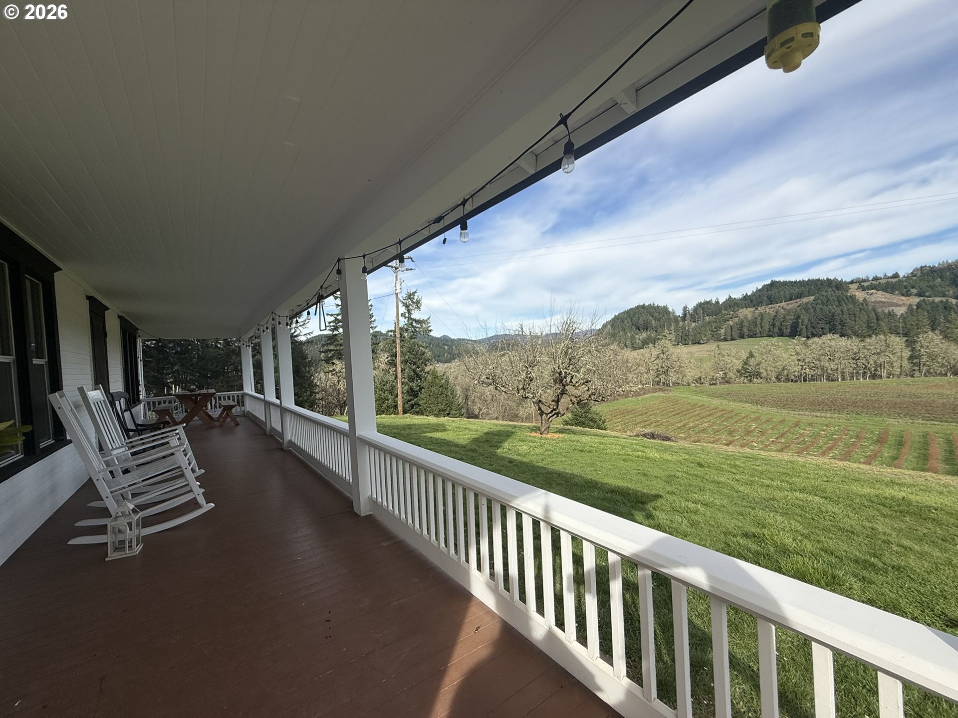 355 Banks Creek Road Sutherlin, OR 97479 - Photo 5 of 48