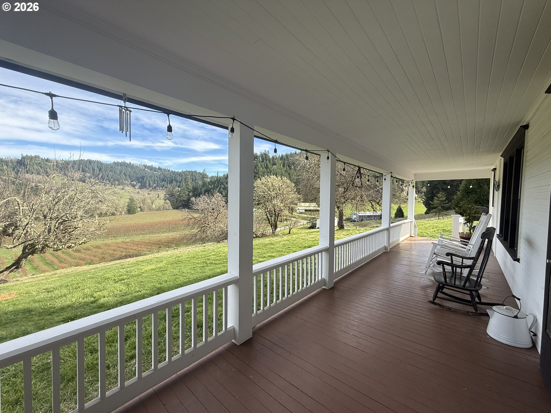 355 Banks Creek Road Sutherlin, OR 97479 - Photo 6 of 48