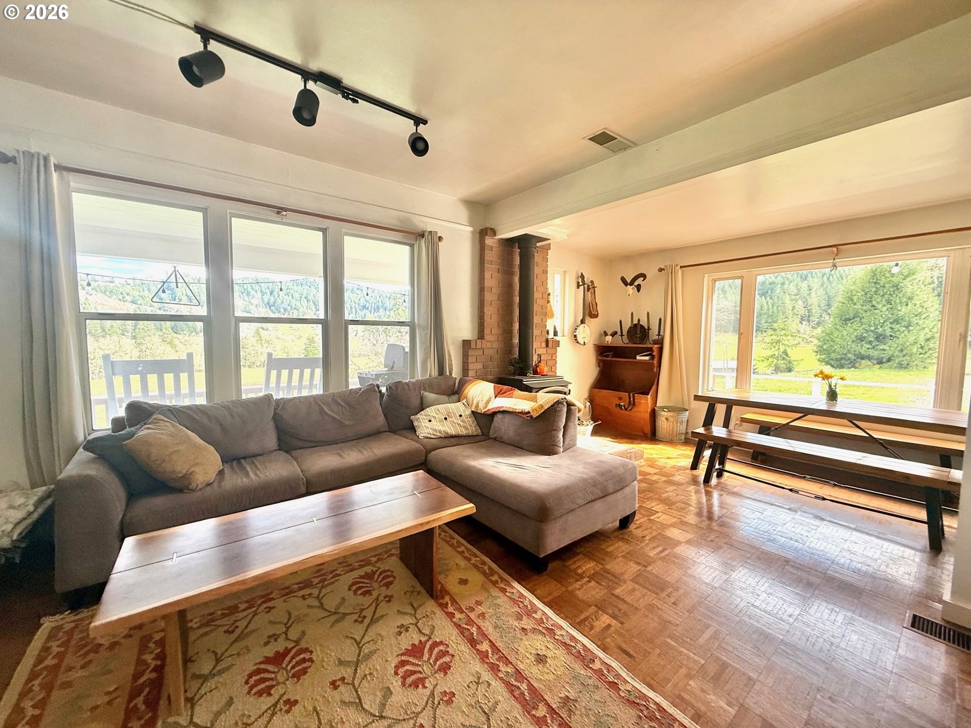 355 Banks Creek Road Sutherlin, OR 97479 - Photo 9 of 48