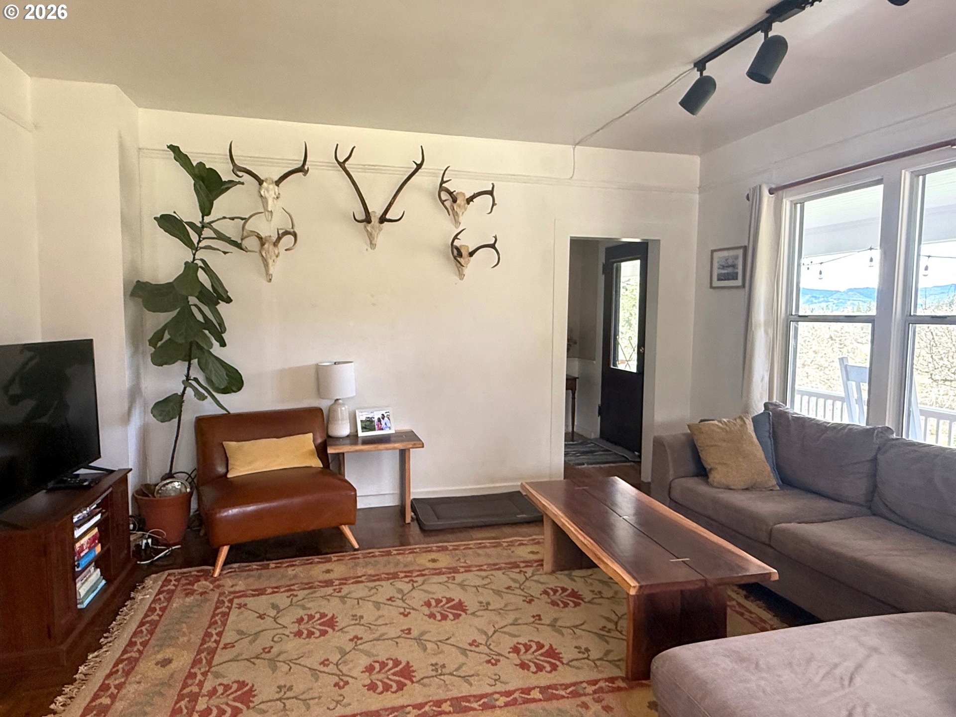 355 Banks Creek Road Sutherlin, OR 97479 - Photo 10 of 48