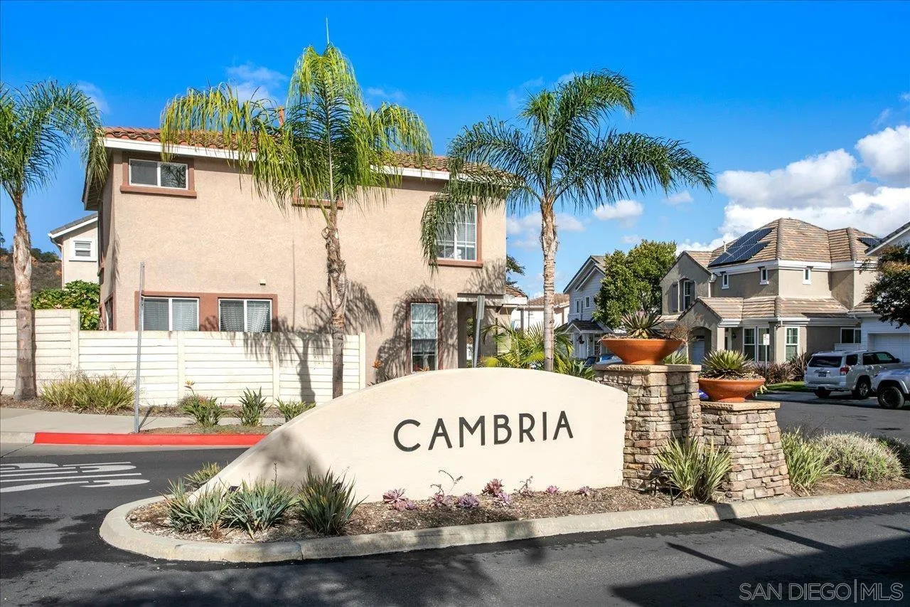 1055 Cottage Way Encinitas, CA 92024 - Photo 2 of 15
