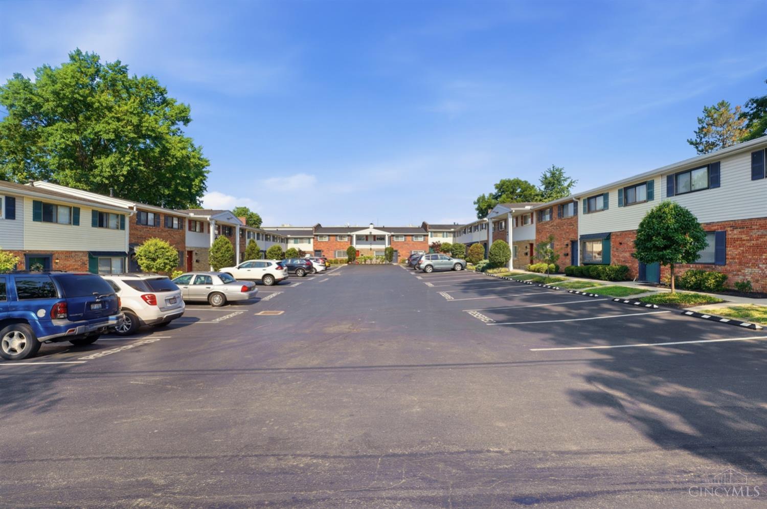 7752 Montgomery Road, Unit 3 Cincinnati, OH 45236 - Photo 4 of 43