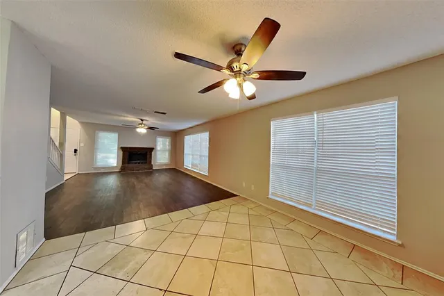 $2,350 | 4938 Garden Grove Road, Grand Prairie, TX 75052