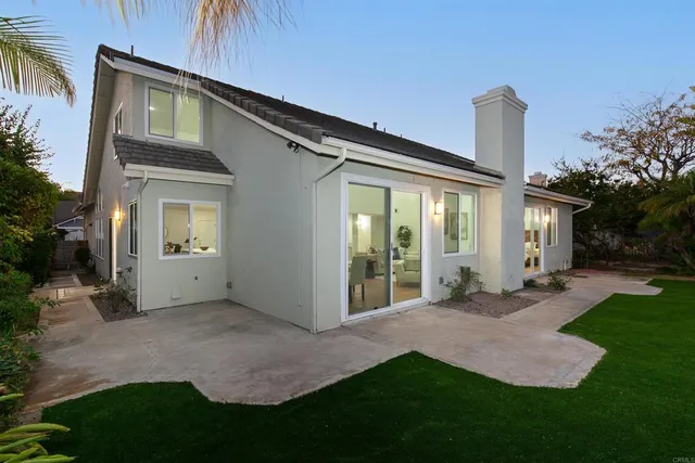 $1,145,000 | 5166 Via Portola, Oceanside, CA 92057