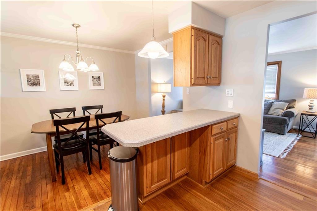 709 Lindsay Road Carnegie, PA 15106 - Photo 14 of 44 Gallery Image 14