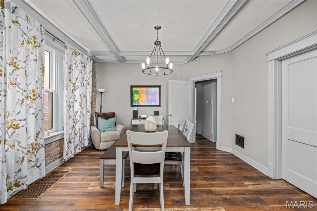 5918 Southwest Avenue St. Louis, MO 63139 - Photo 17 of 38