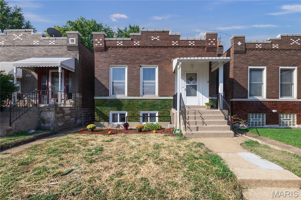 5918 Southwest Avenue St. Louis, MO 63139 - Photo 2 of 38