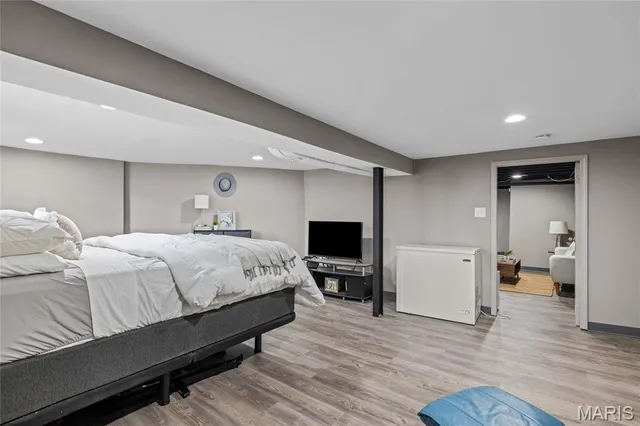 $1,795 | 5918 Southwest Avenue, St. Louis, MO 63139