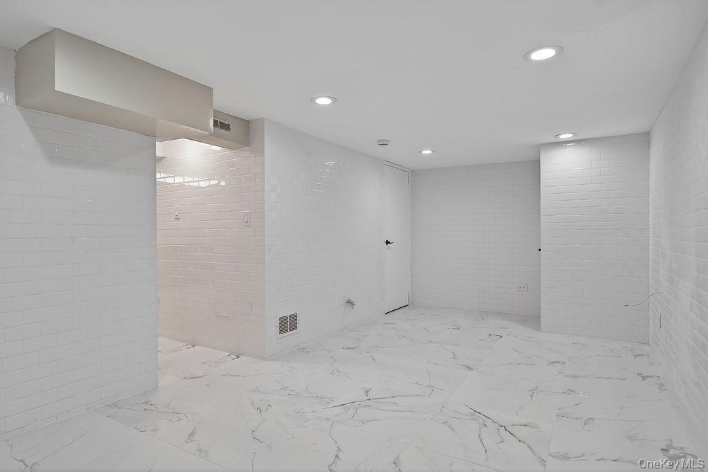 155 White Road Scarsdale, NY 10583 - Photo 24 of 30 a view of an empty room
