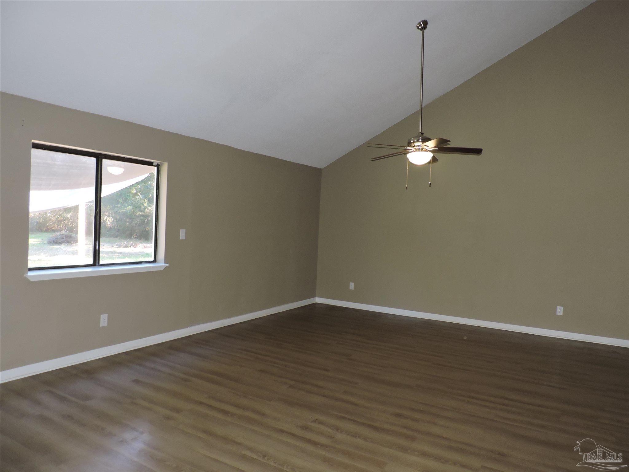 654 Timber Ridge Road Pensacola, FL 32534 - Photo 7 of 38 Gallery Image 7