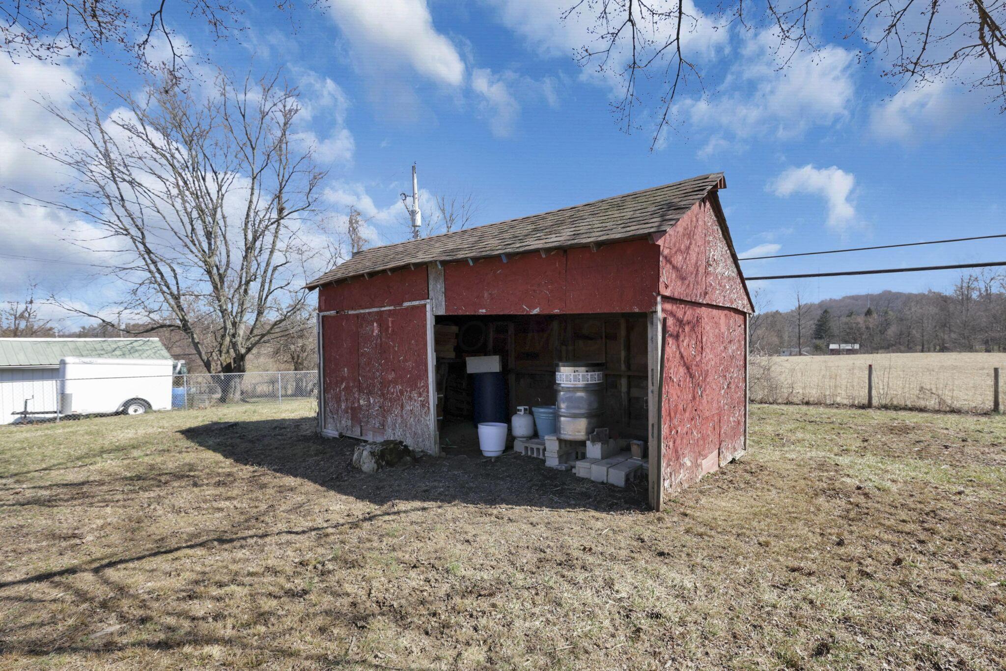 323 Overdrive Road Newark, OH 43056 - Photo 37 of 39 40-web-or-mls-0V3A3995