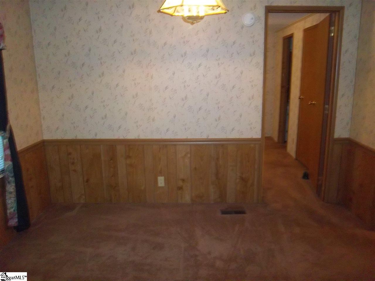111 Garden Road Easley, SC 29640 - Photo 7 of 15