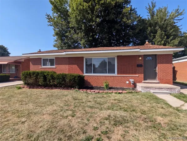 $233,000 | 8507 Darlene Street, Warren, MI 48093