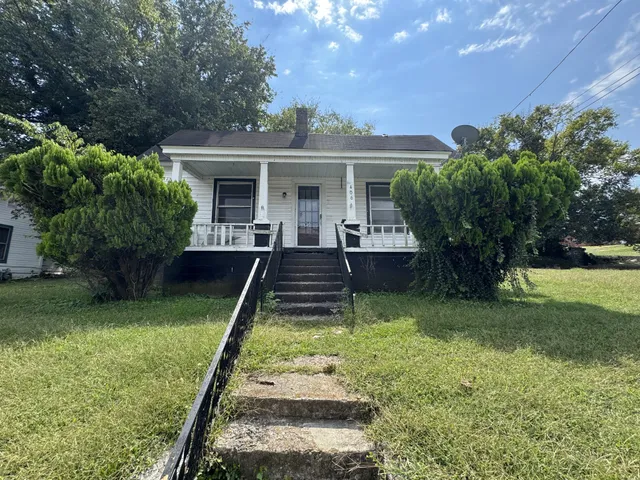 $69,900 | 406 Market Street West, Fayetteville, TN 37334