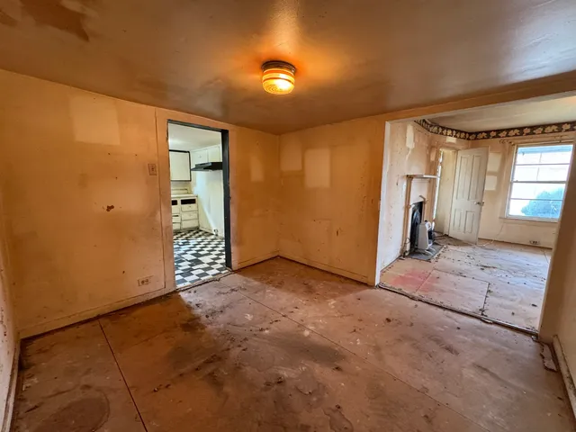 $69,900 | 406 Market Street West, Fayetteville, TN 37334