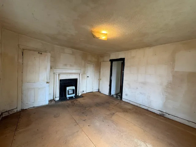 $69,900 | 406 Market Street West, Fayetteville, TN 37334