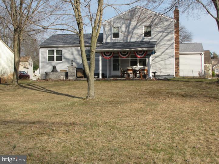 1218 Spring Street Warminster, PA 18974 - Photo 23 of 24 Exterior Back