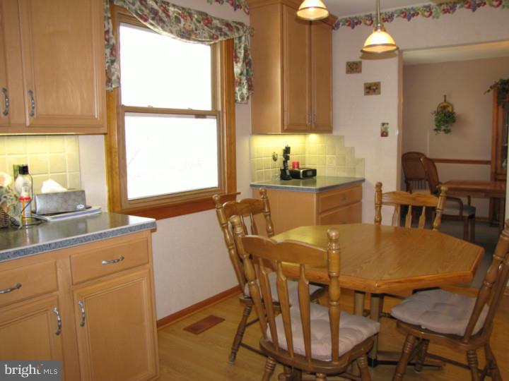 1218 Spring Street Warminster, PA 18974 - Photo 7 of 24 Gallery Image 7