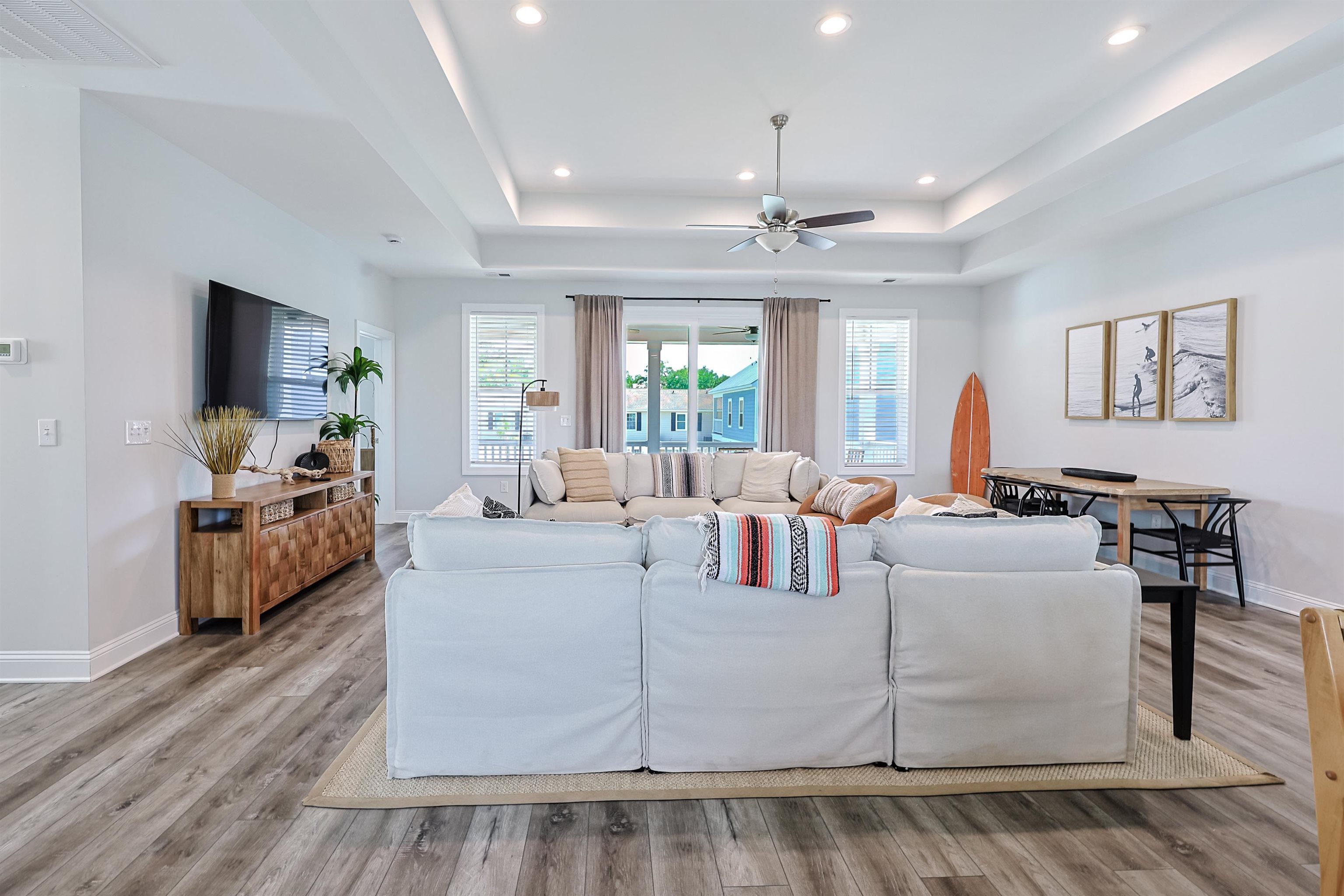 454 Wilcox Avenue Murrells Inlet, SC 29576 - Photo 4 of 37