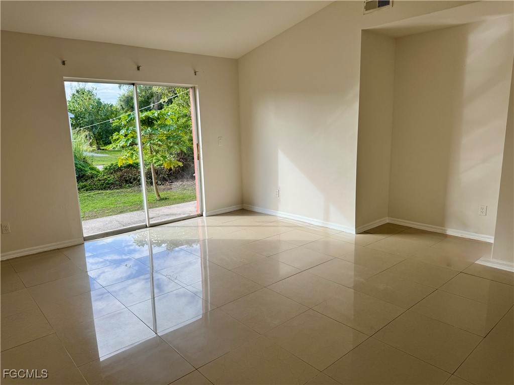 10743 Robinson Street Fort Myers, FL 33908 - Photo 5 of 11